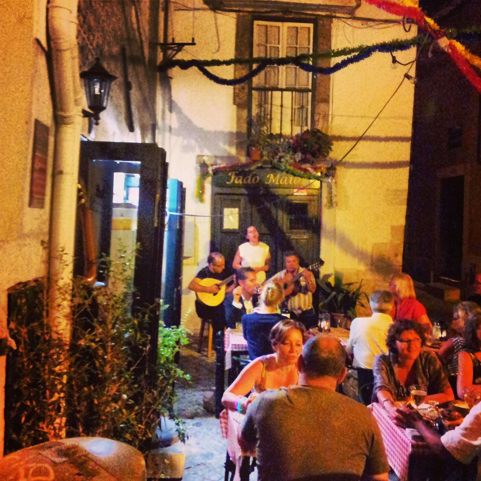 Alfama Apartment Lisbon Bagian luar foto