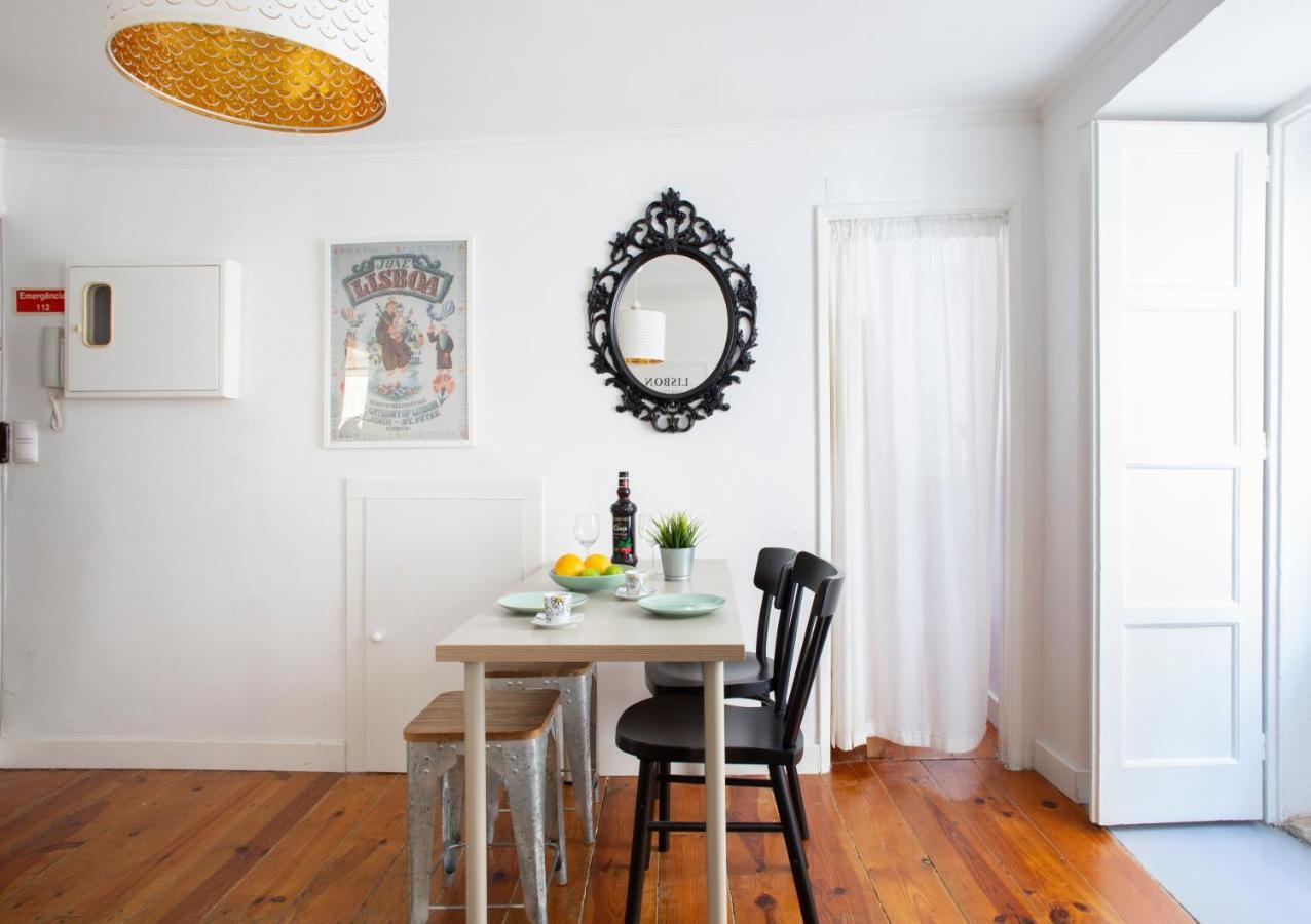 Alfama Apartment Lisbon Bagian luar foto